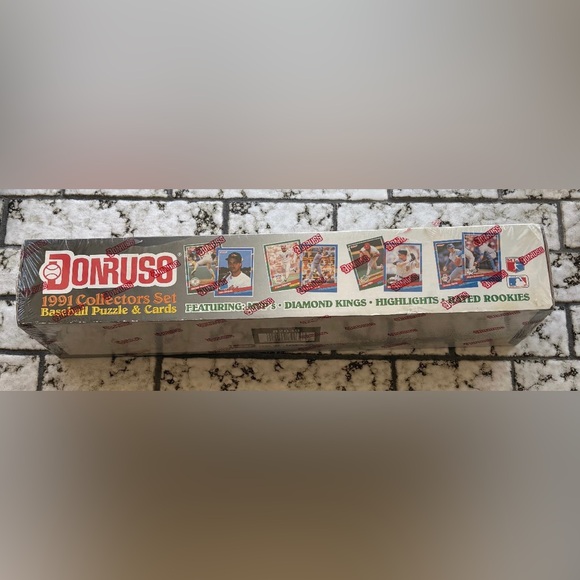 Donruss 1991 Collectors Set Baseball Puzzle & Cards - Red and White - Picture 2 of 2